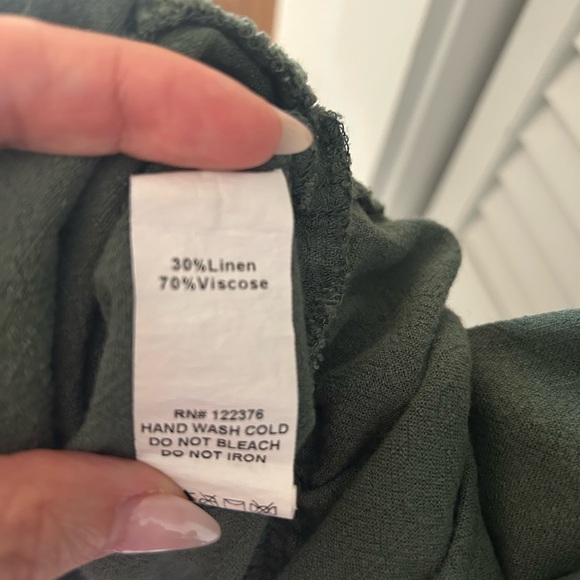 Sleeveless Green Tie-Waist Mini Dress with Ruffle Hem - Picture 9 of 9